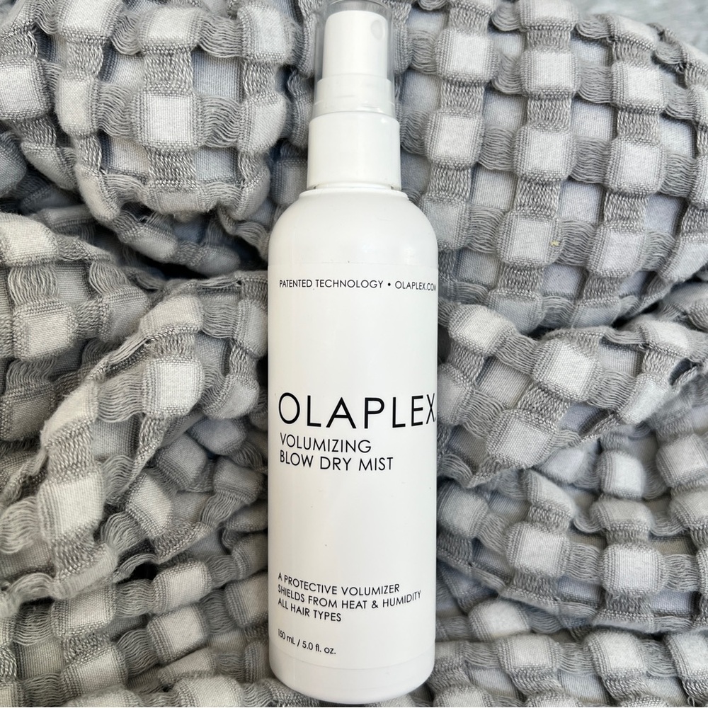 NEW! OLAPLEX White Volumizing Mist